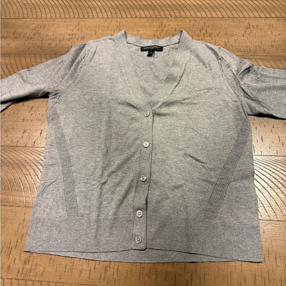 Banana Republic Light Gray Knit Sweater